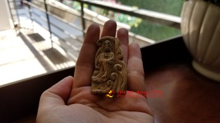 Mặt dây chuyền tượng Phật trầm hương 1016